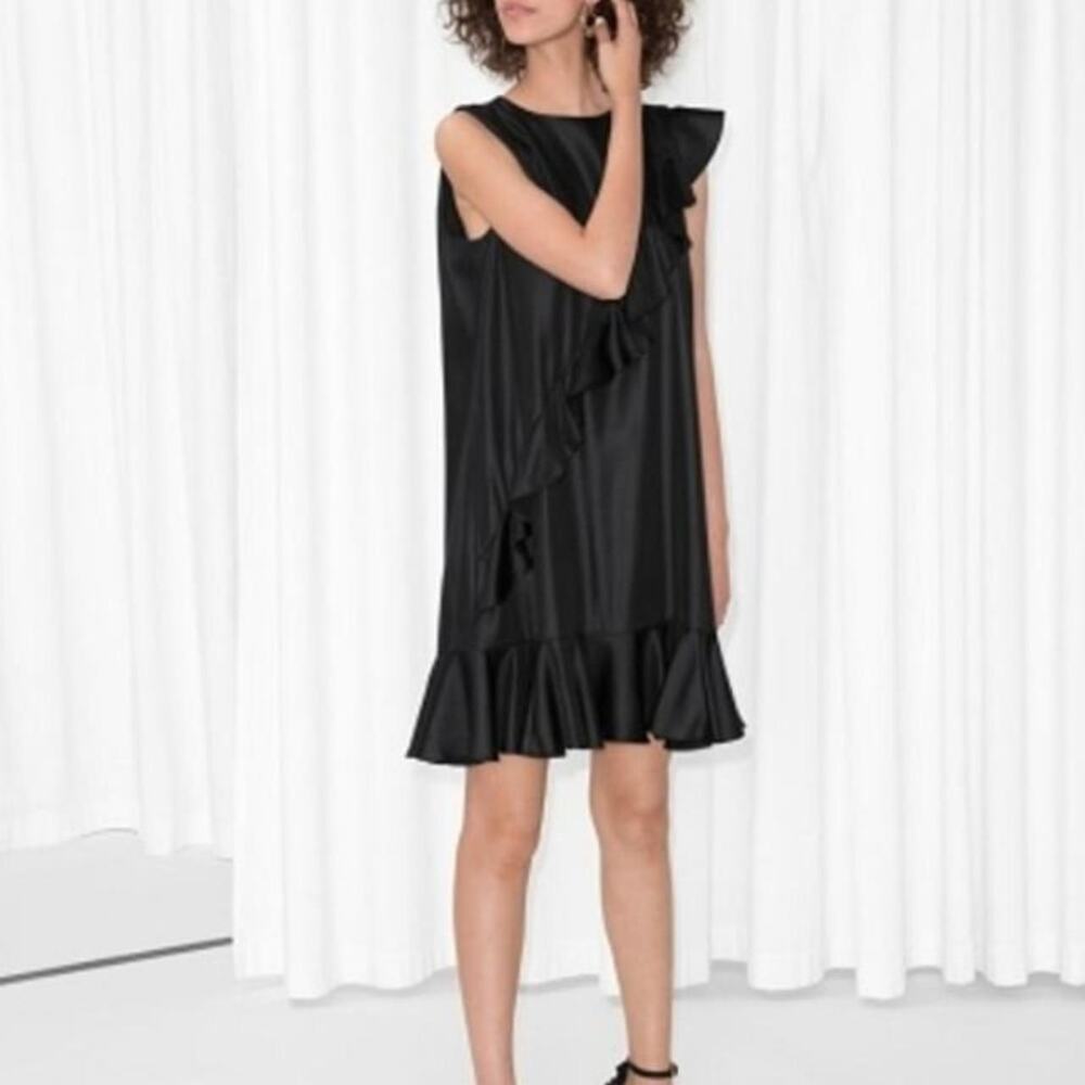 Other stories black ruffle